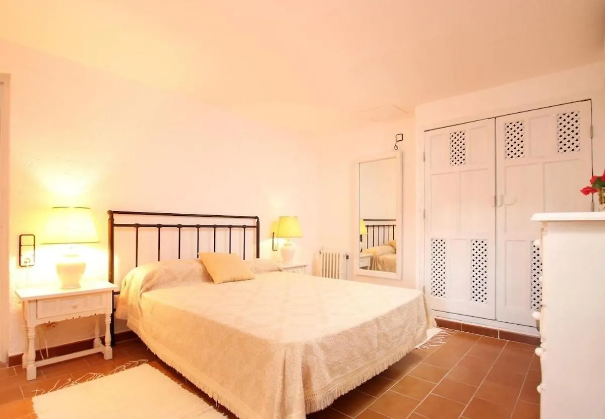 Traditional Villa Near The Town Of Pollensa By Renthousing Ballerics