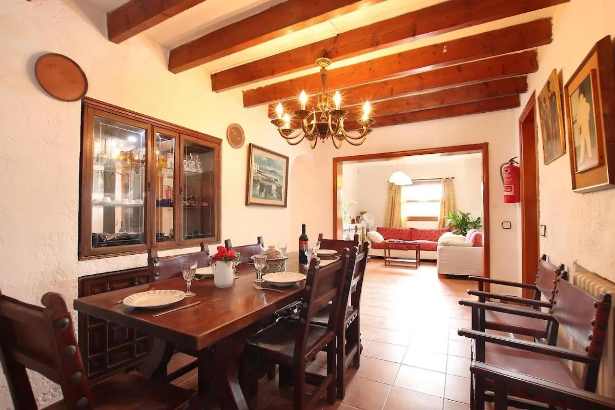 Traditional Villa Near The Town Of Pollensa By Renthousing Ballerics إسبانيا